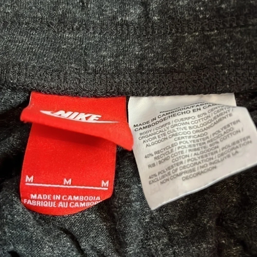 NIKE Gray Cotton jogging shorts size medium - Picture 2 of 5